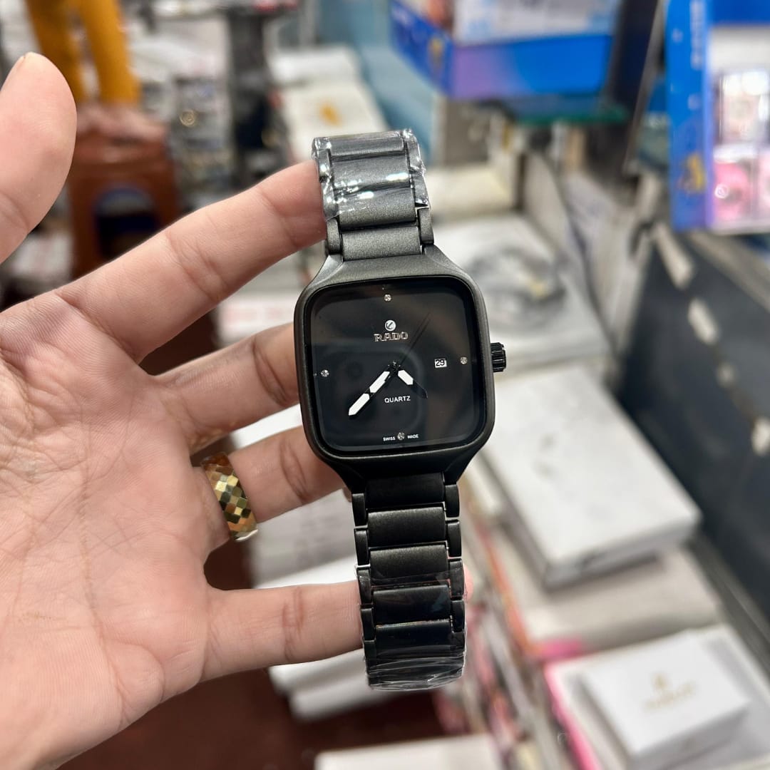 Rado Black Titan Quartz Watch – Square Dial with Metal Band